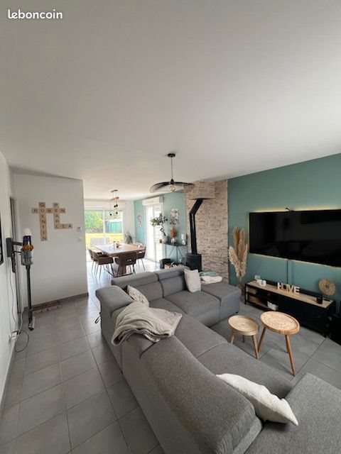 Maison à louer, 80m², Auppegard