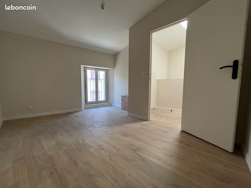 Appartement à louer, 45m², Oraison