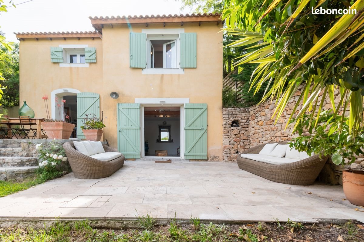 Maison à louer, 70m², Aubagne