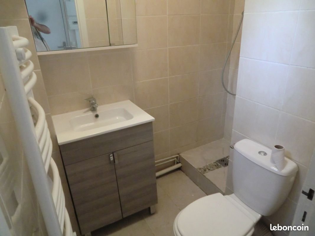 Appartement à louer, 14m², Levallois-Perret