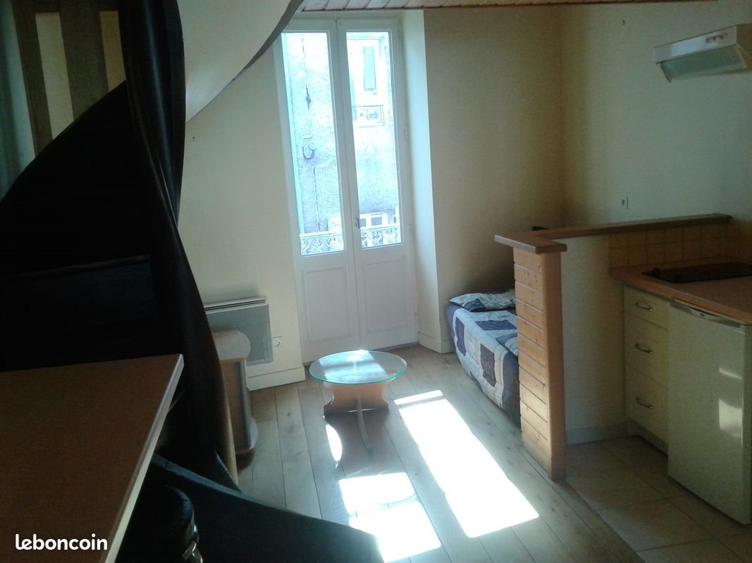 Appartement à louer, 26m², Annonay