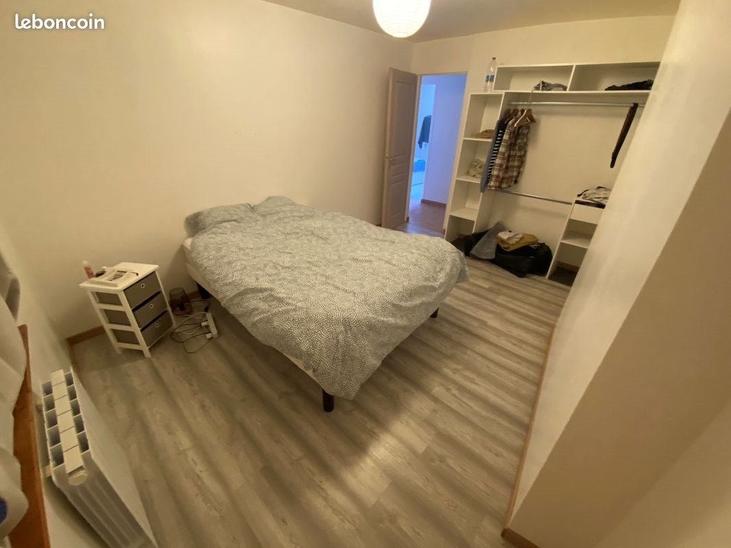 Appartement à louer, 80m², Traînou