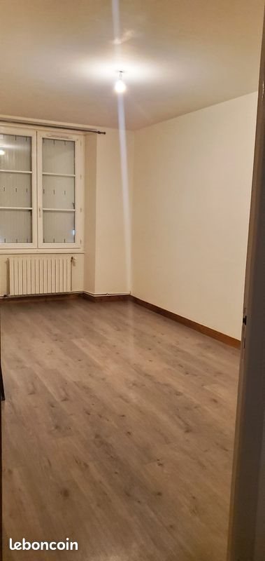 Maison à louer, 104m², Abbaretz