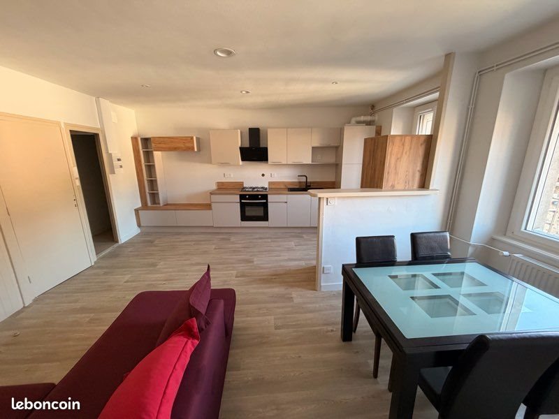 Appartement à louer, 45m², Yssingeaux