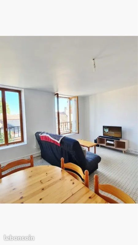 Appartement à louer, 45m², Donzy