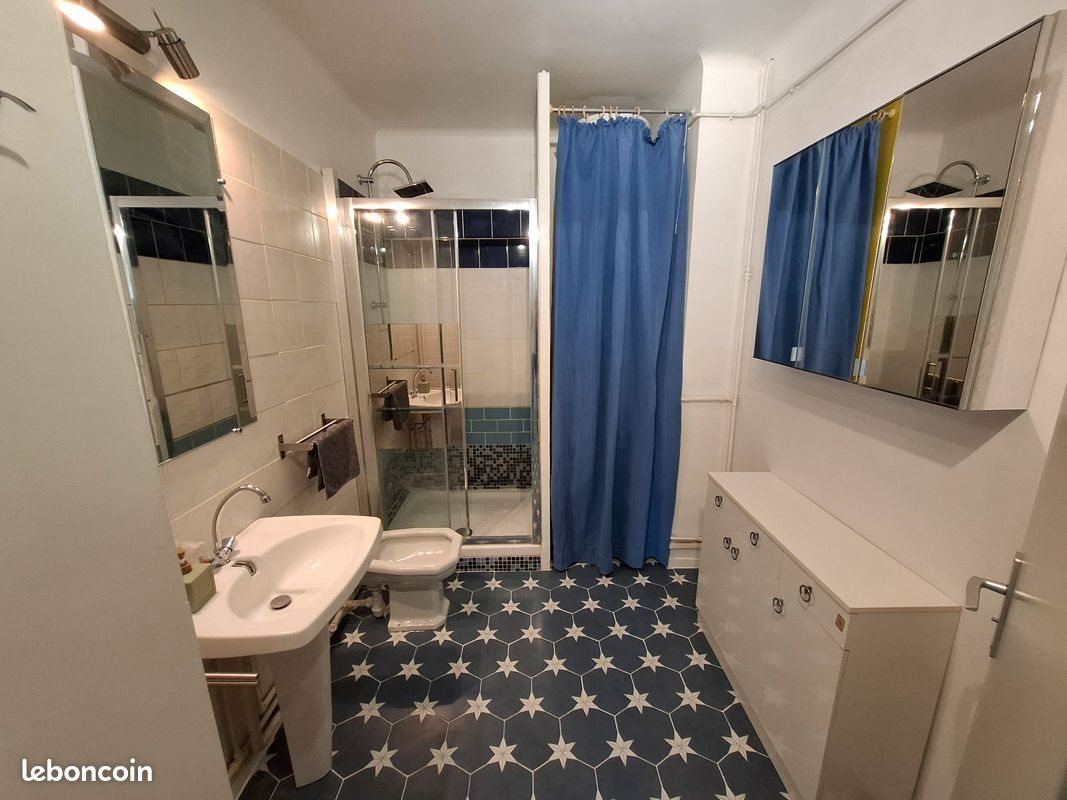 Appartement à louer, 65m², Nîmes