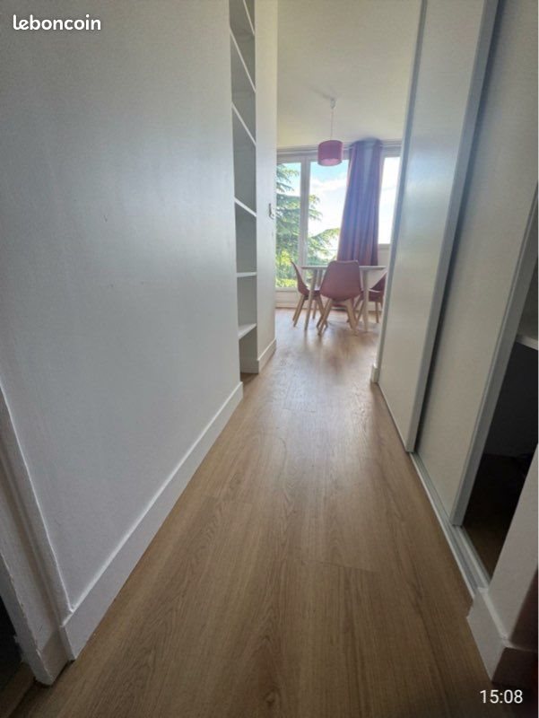 Appartement à louer, 27m², Rueil-Malmaison