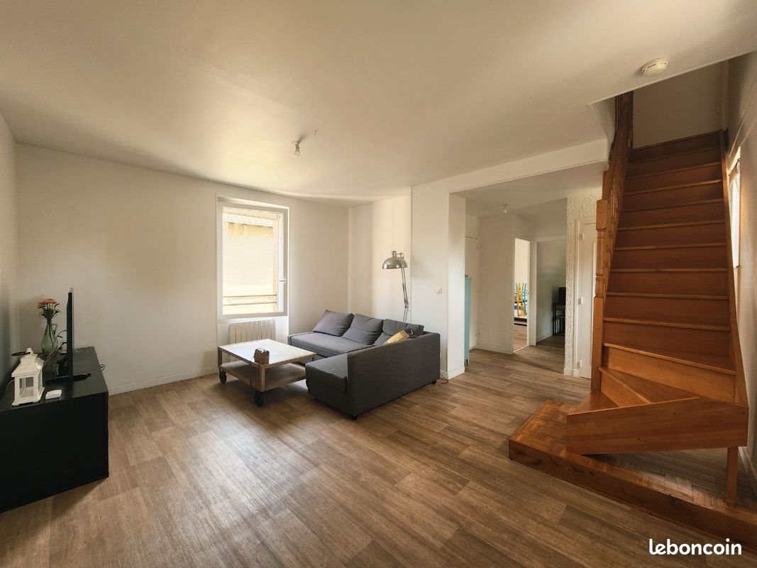 Appartement à louer, 85m², Saint-Just-Saint-Rambert