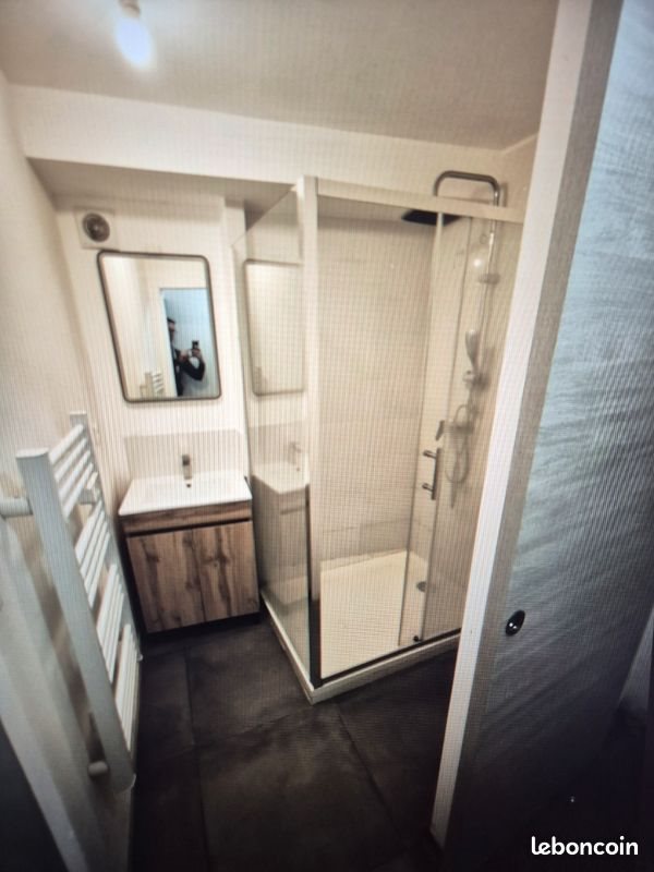 Appartement à louer, 40m², Clarensac