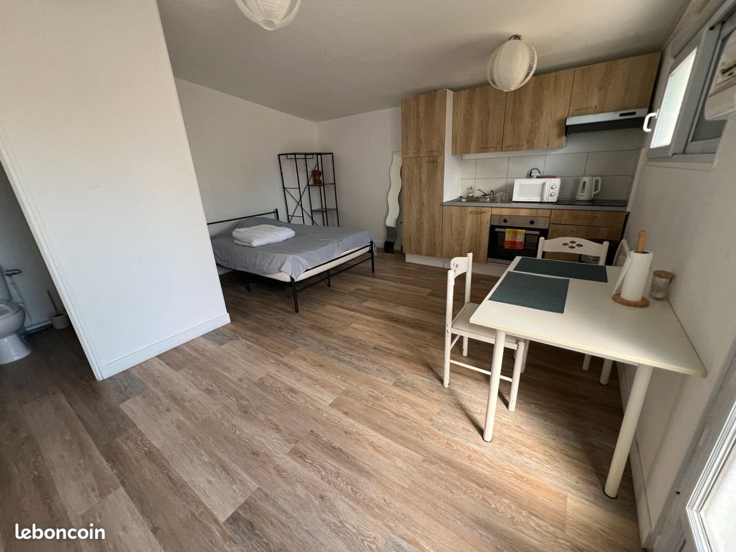 Appartement à louer, 24m², Niort