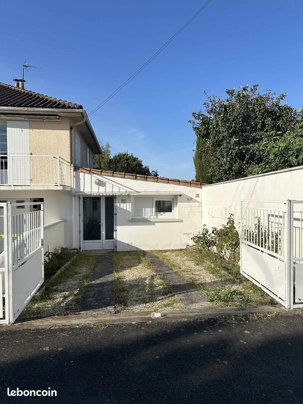 Appartement à louer, 24m², Niort