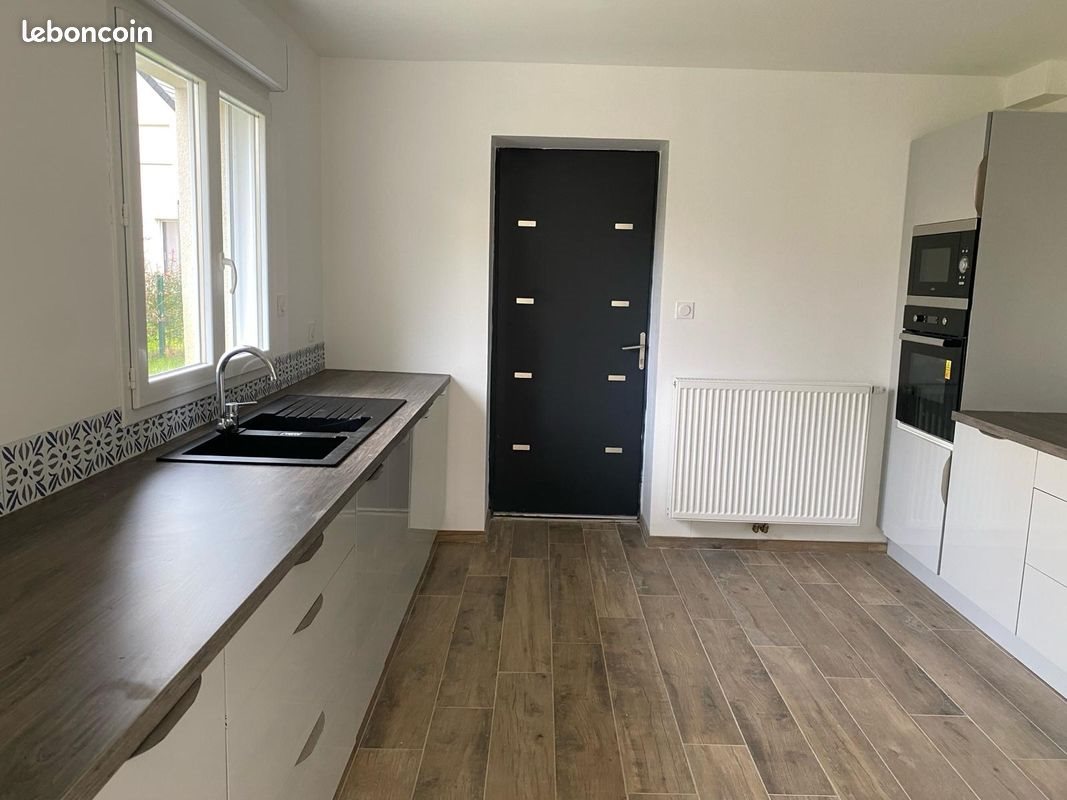 Maison à louer, 140m², Saint-Jacques-sur-Darnétal