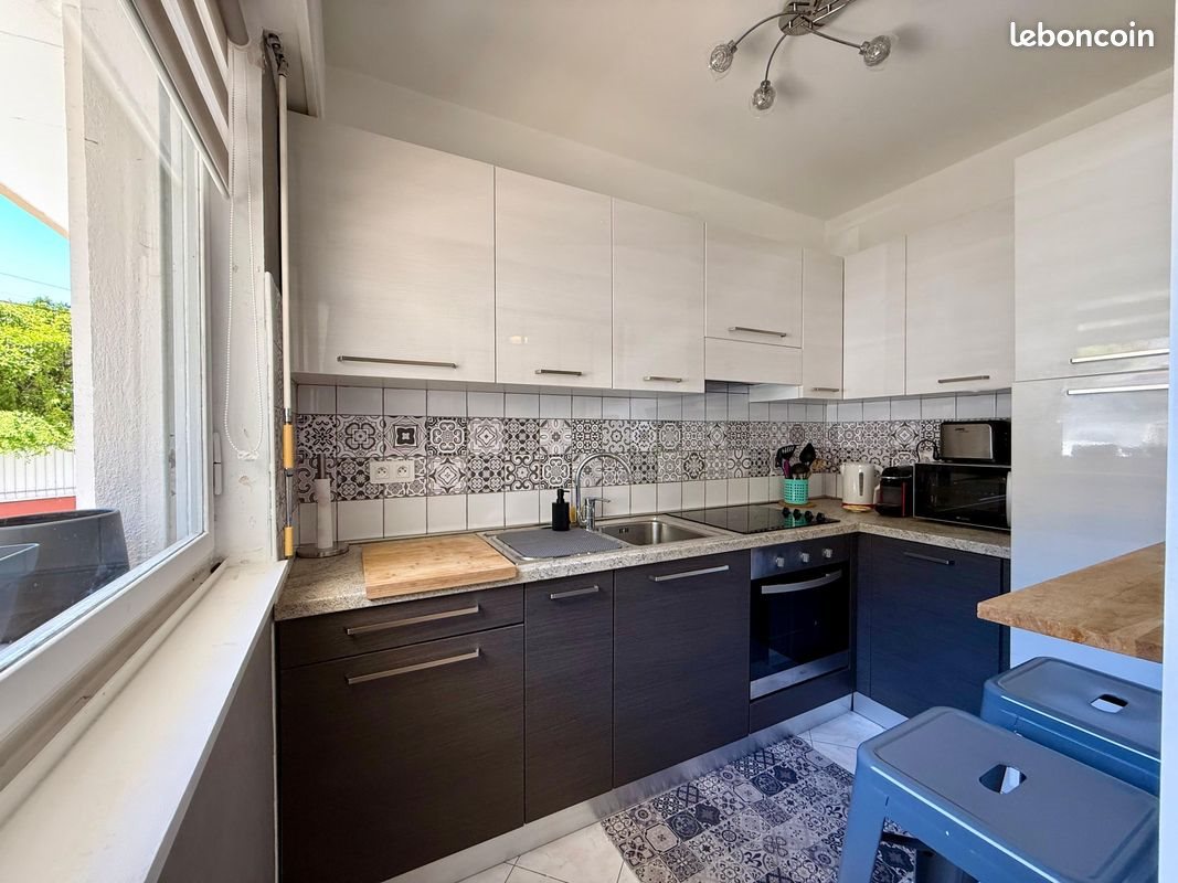Appartement à louer, 27m², Menton