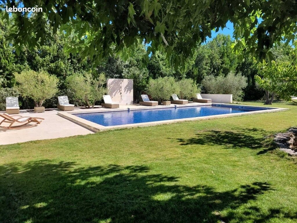 Maison à vendre, 495m², Saint-Etienne-du-Grès