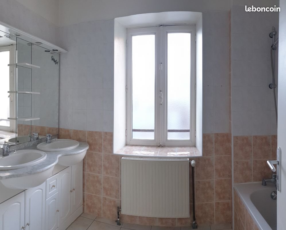 Appartement à louer, 71m², Lans-en-Vercors