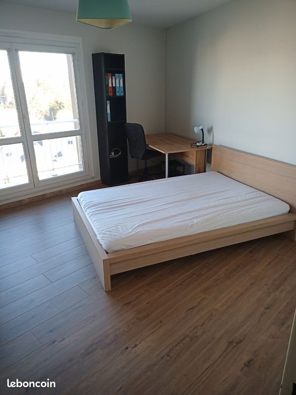 Appartement à louer, 32m², Saint-Étienne