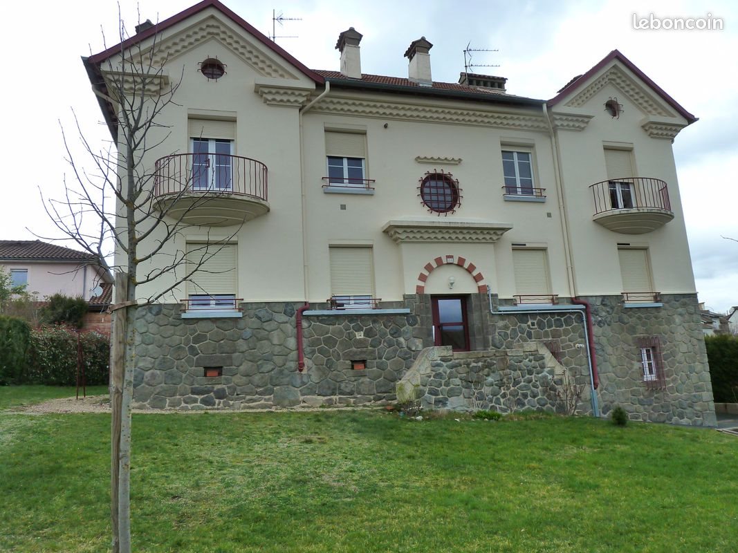 Appartement à louer, 11m², Aurillac