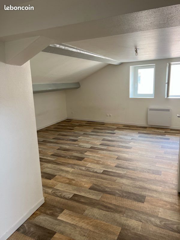 Appartement à louer, 45m², Oyonnax