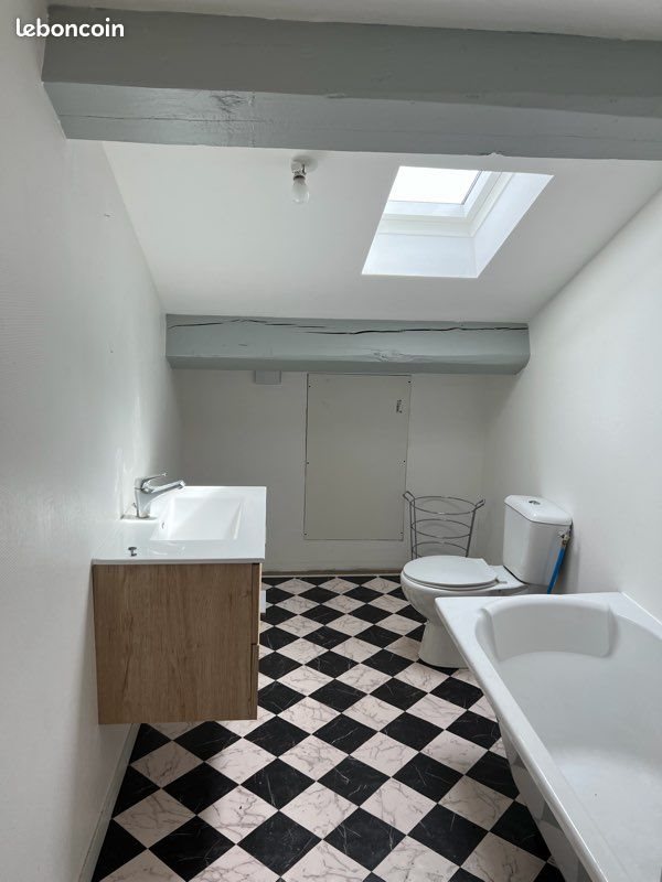 Appartement à louer, 45m², Oyonnax