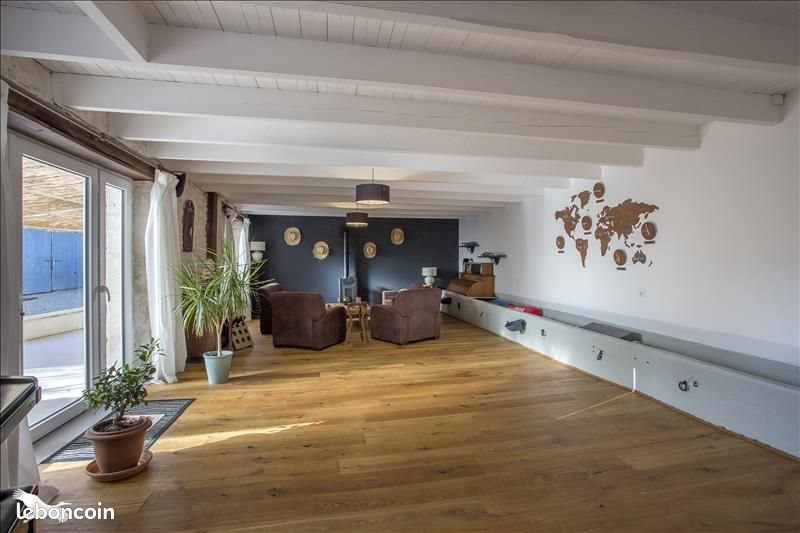 Maison à vendre, 280m², Saint-Médard-d'Aunis