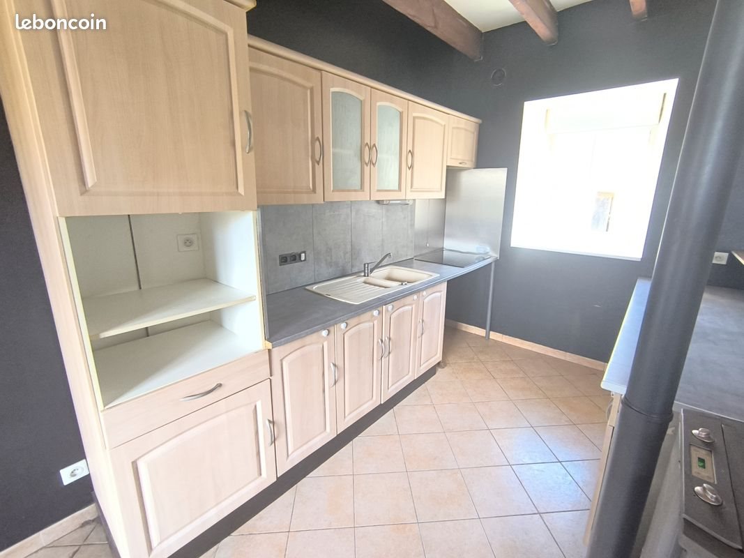 Maison à louer, 94m², Saint-Vaast-la-Hougue