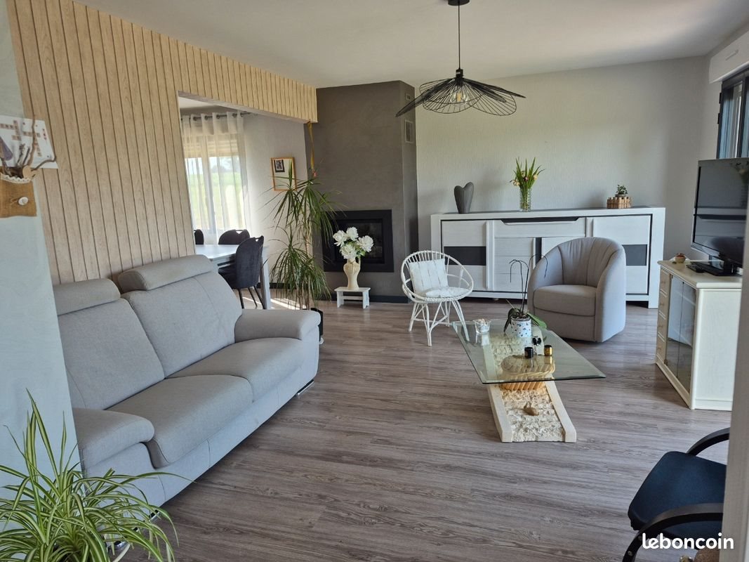 Maison à vendre, 124m², Plœuc-L'Hermitage