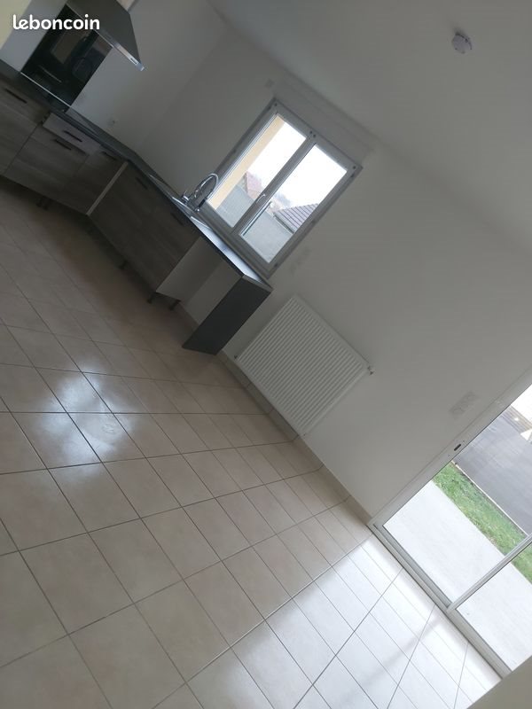 Maison à louer, 85m², La Ferté-Bernard