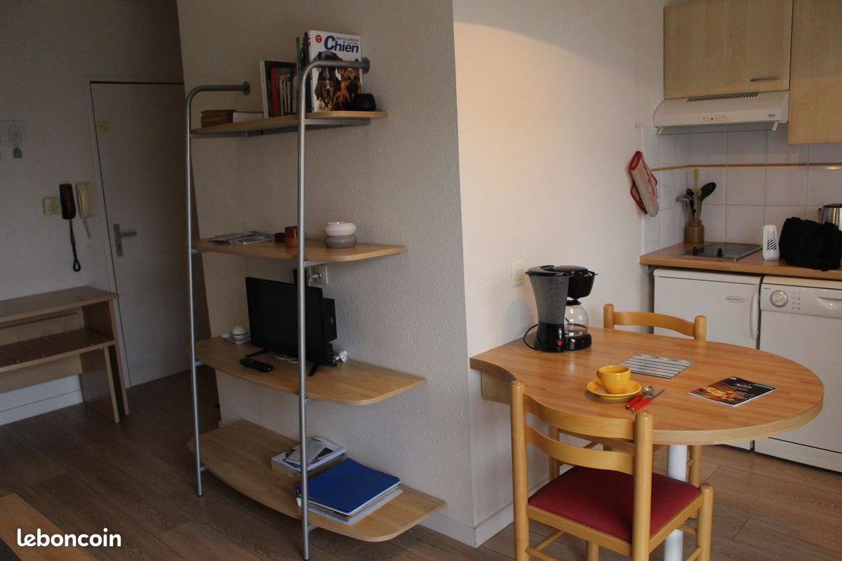 Appartement à louer, 24m², Rochefort
