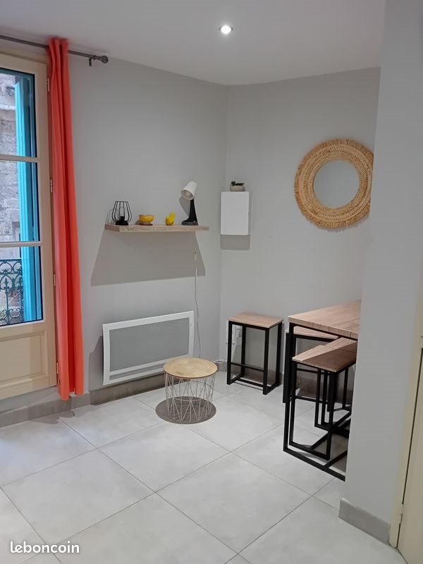 Appartement à louer, 19m², Pézenas