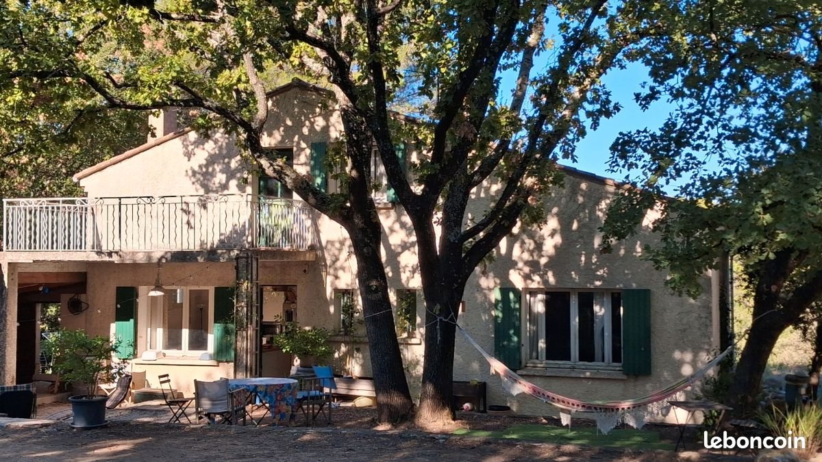 Maison à vendre, 150m², Rognes