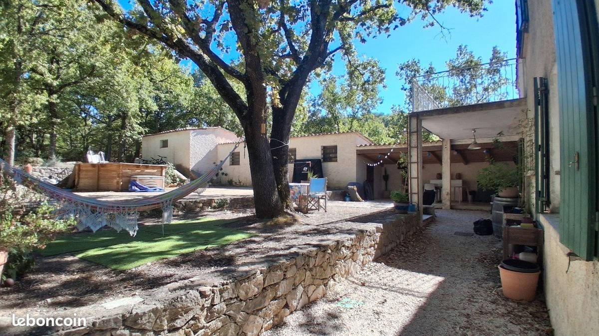 Maison à vendre, 150m², Rognes