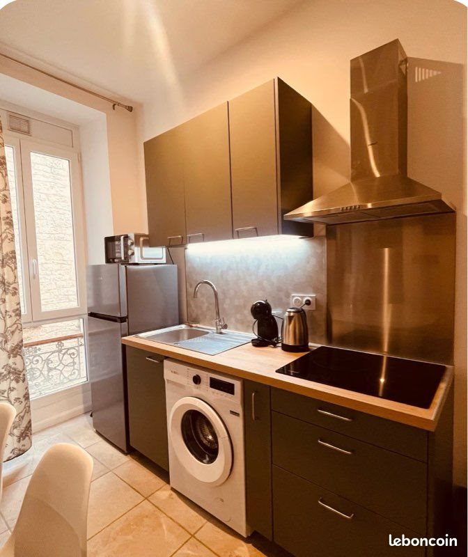 Appartement à louer, 40m², Nîmes