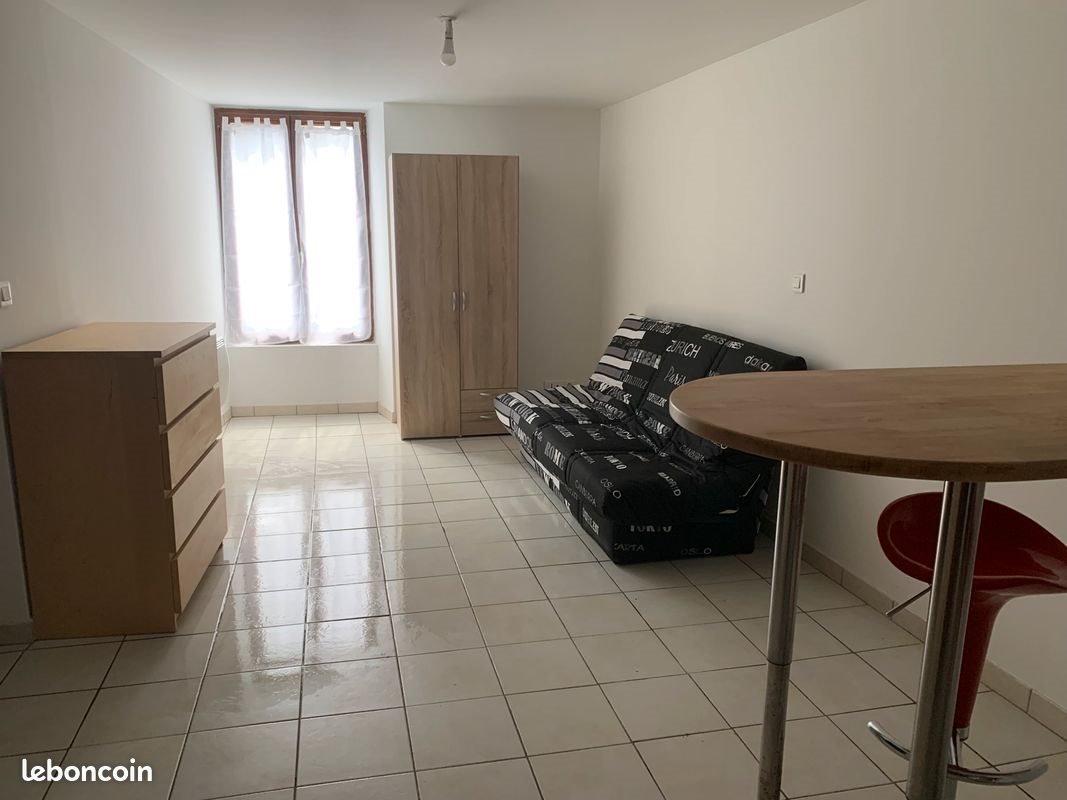 Appartement à louer, 25m², Faverges