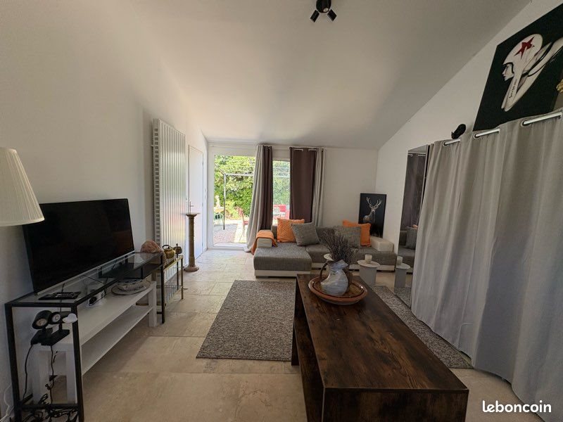 Appartement à louer, 35m², La Bastide-des-Jourdans