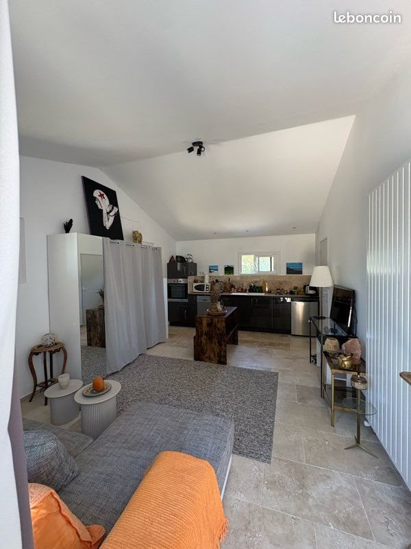 Appartement à louer, 35m², La Bastide-des-Jourdans