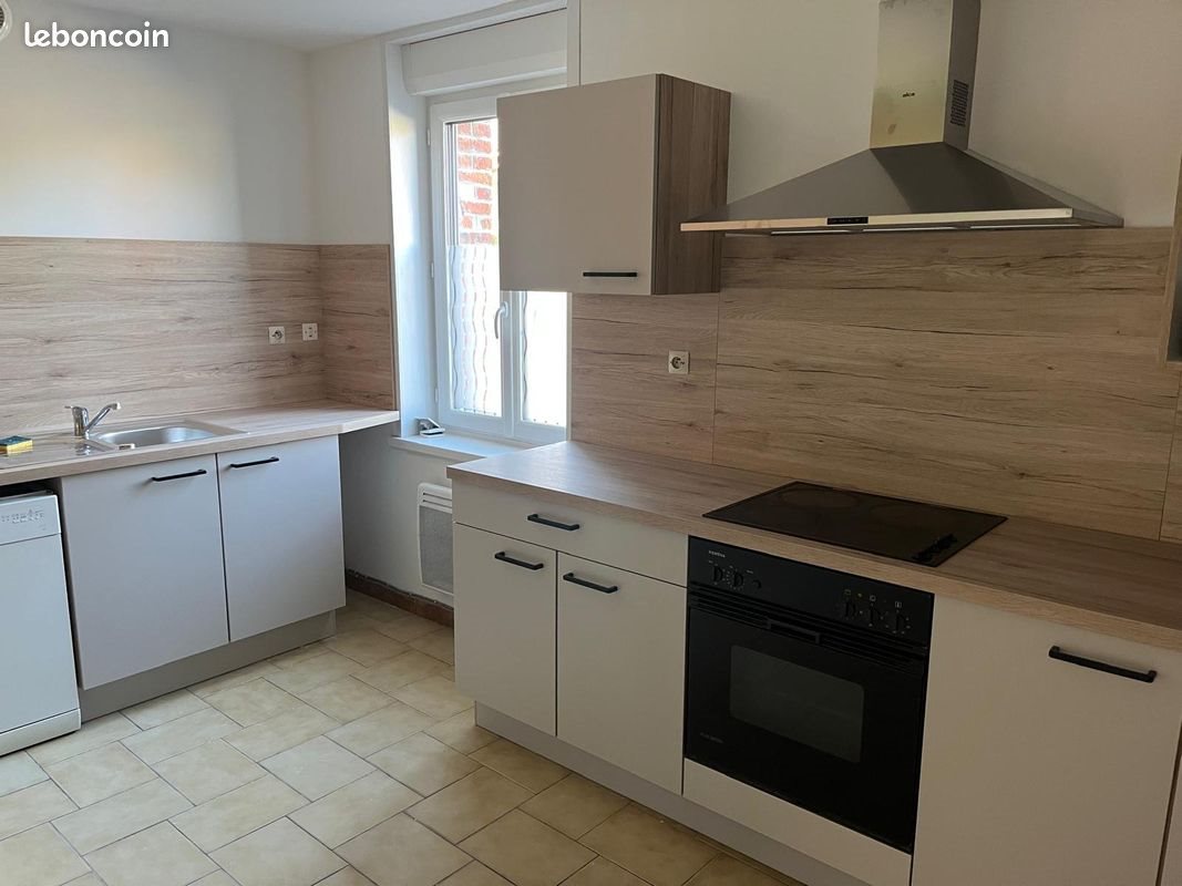 Maison à louer, 180m², Bermerain