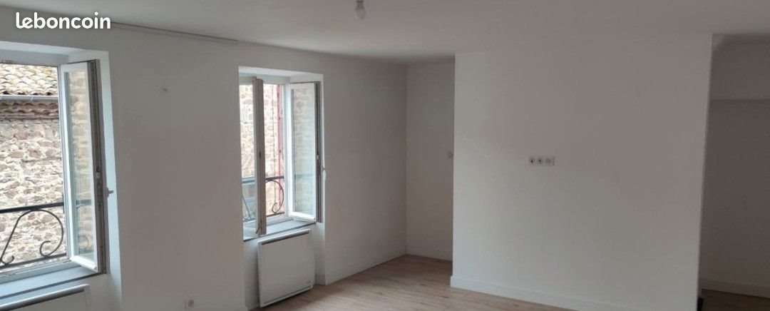 Maison à louer, 70m², Quintenas