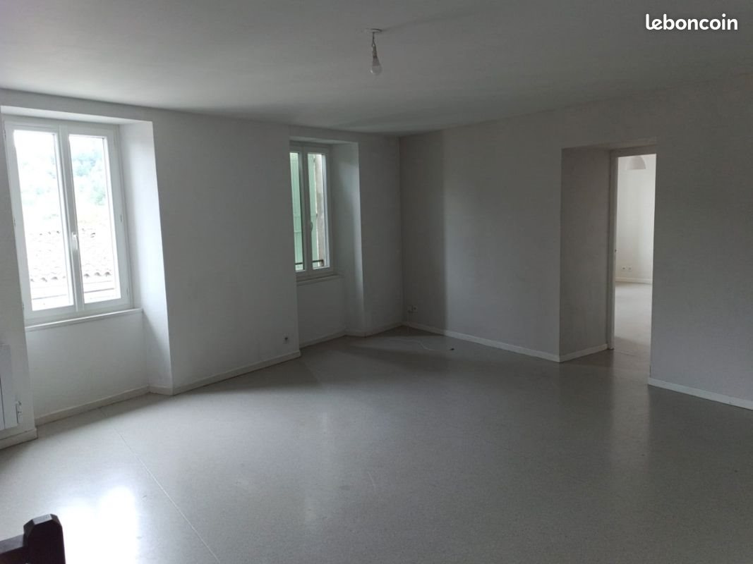 Appartement à louer, 100m², Boissezon