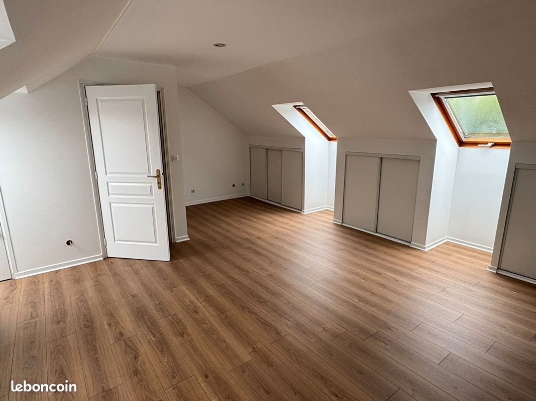 Maison à louer, 138m², Noisy-le-Roi