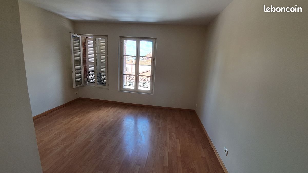 Appartement à louer, 83m², Épernay