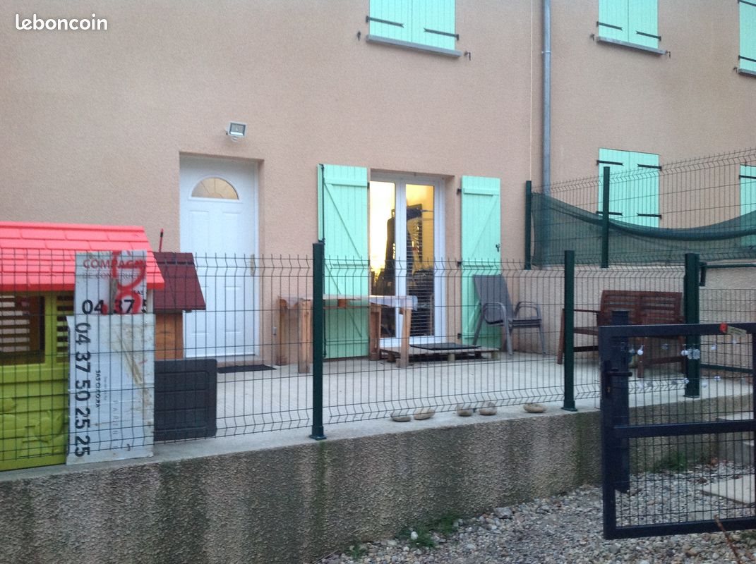 Maison à louer, 84m², Chuzelles