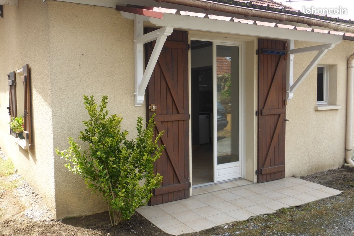 Appartement à louer, 20m², Lons