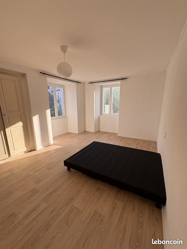 Appartement à louer, 55m², Corte