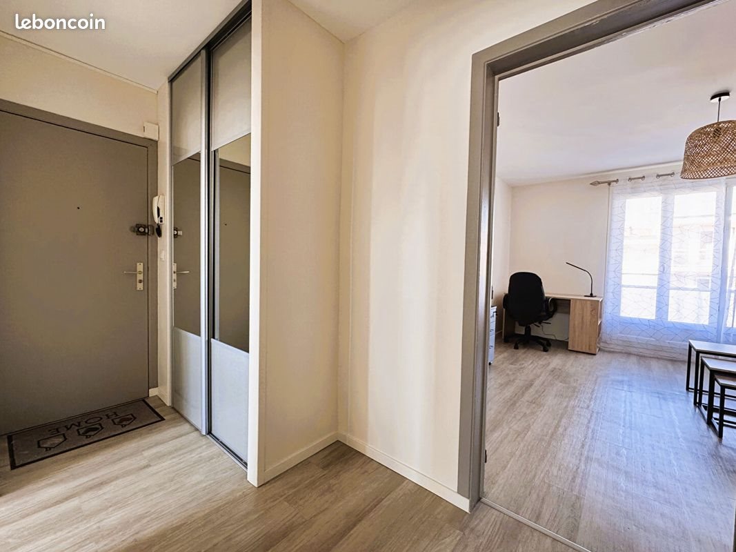 Appartement à louer, 45m², Clermont-Ferrand