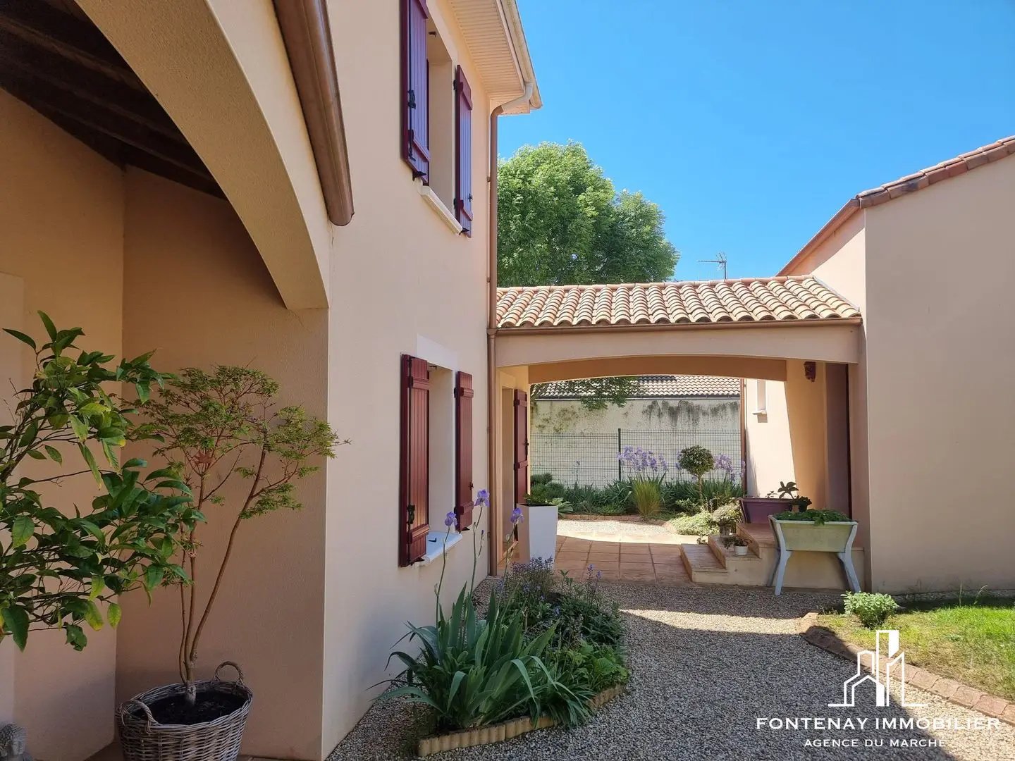 Maison à vendre, 226m², L'Orbrie