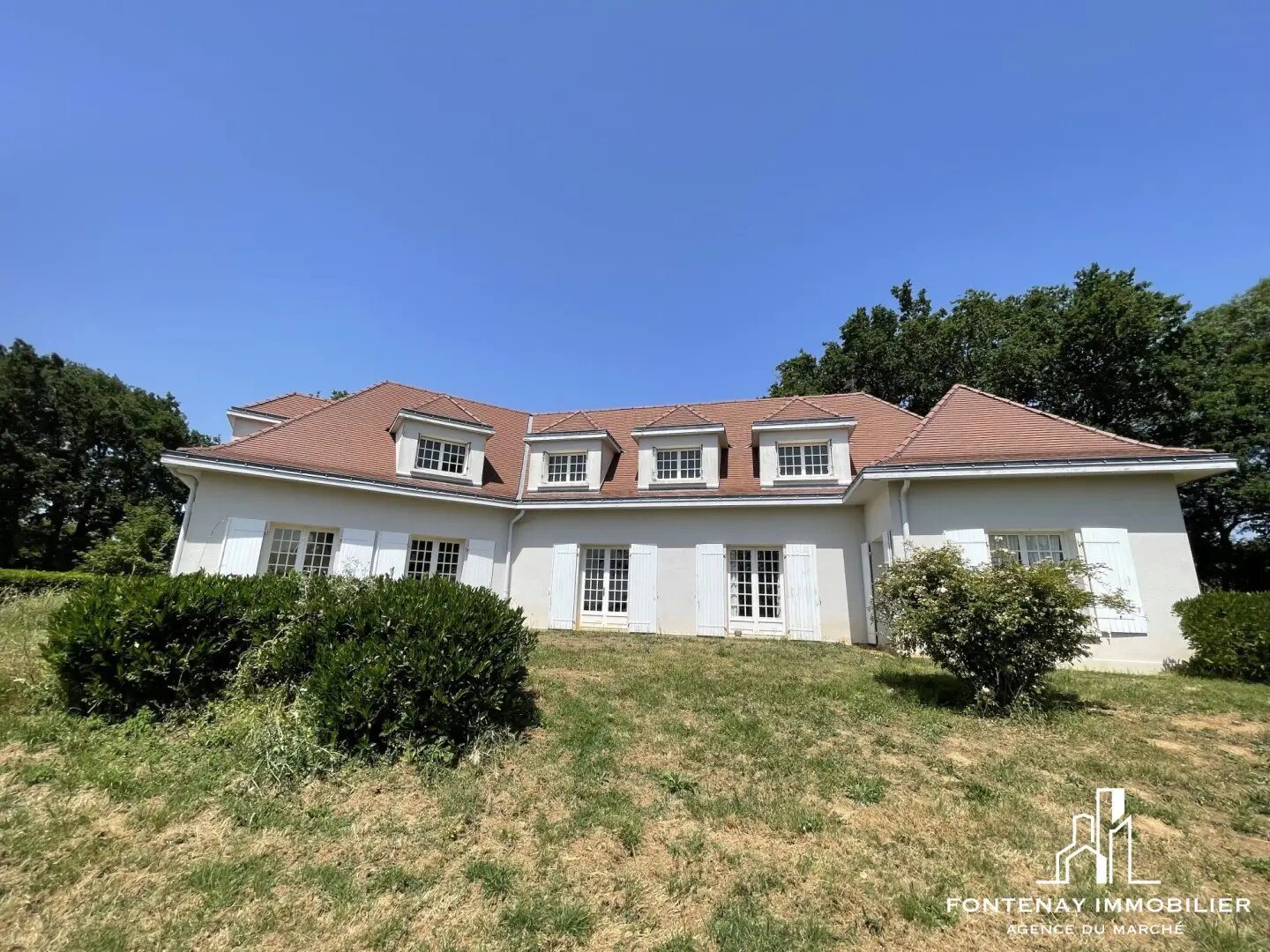 Maison à vendre, 319m², L'Orbrie