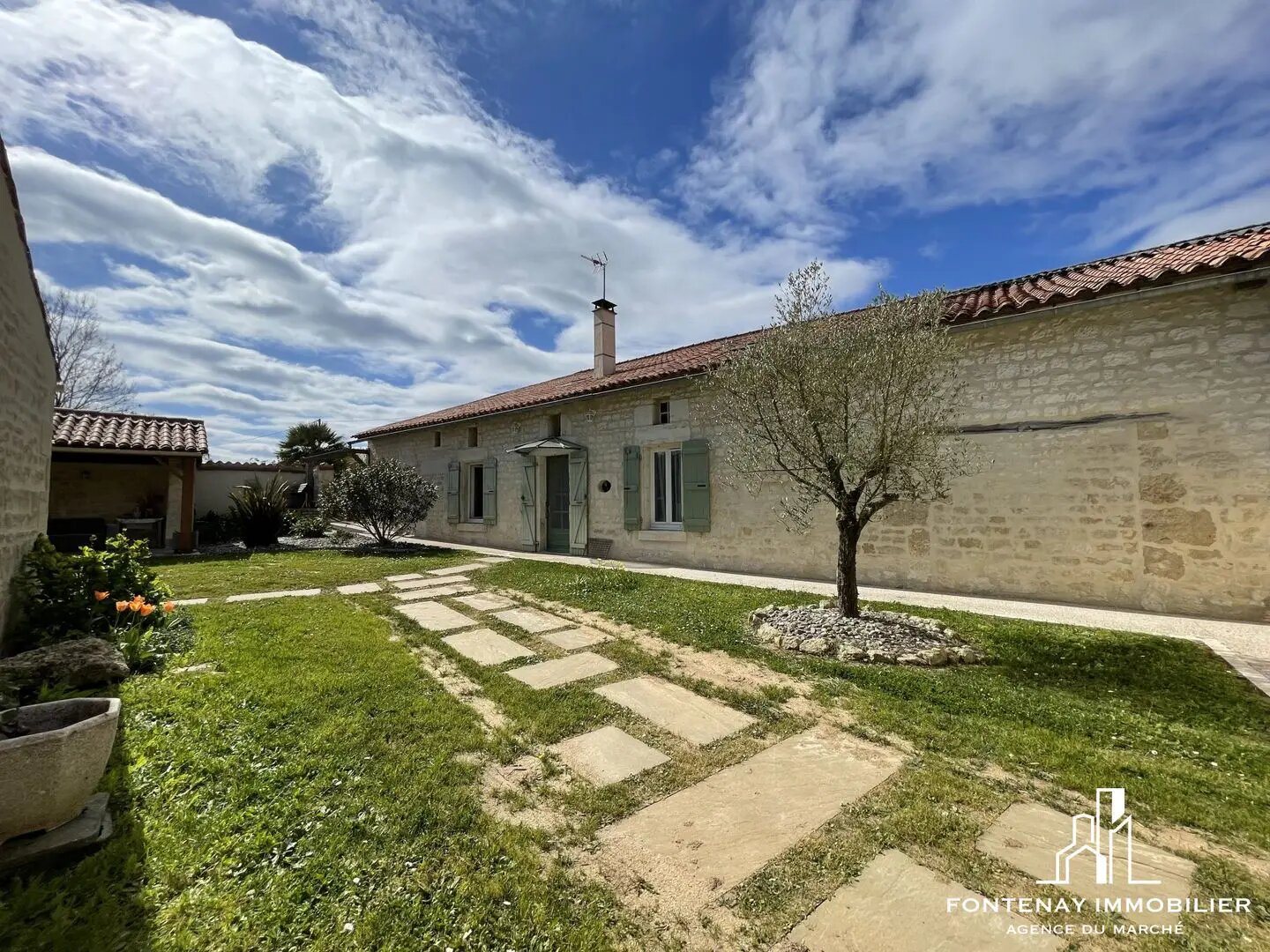 Maison à vendre, 240m², Fontenay-le-Comte