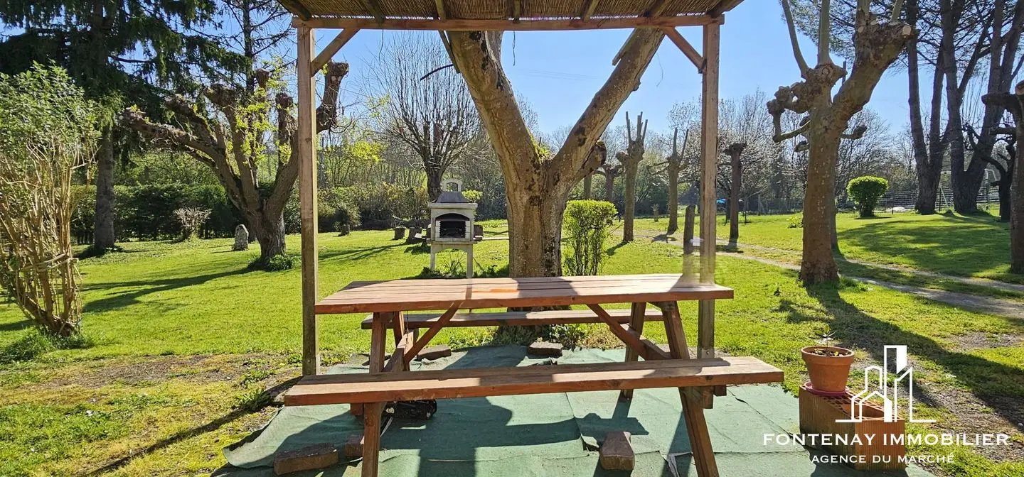 Maison à vendre, 177m², Sansais