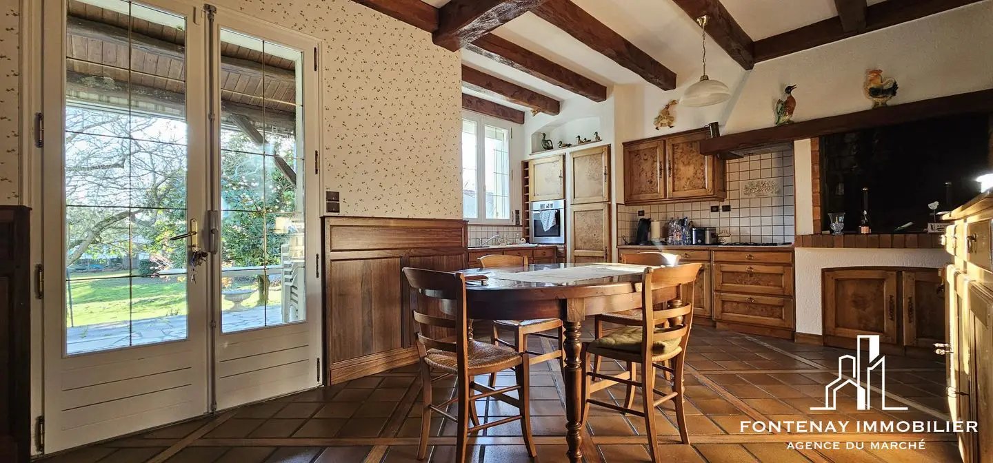 Maison à vendre, 220m², Marans
