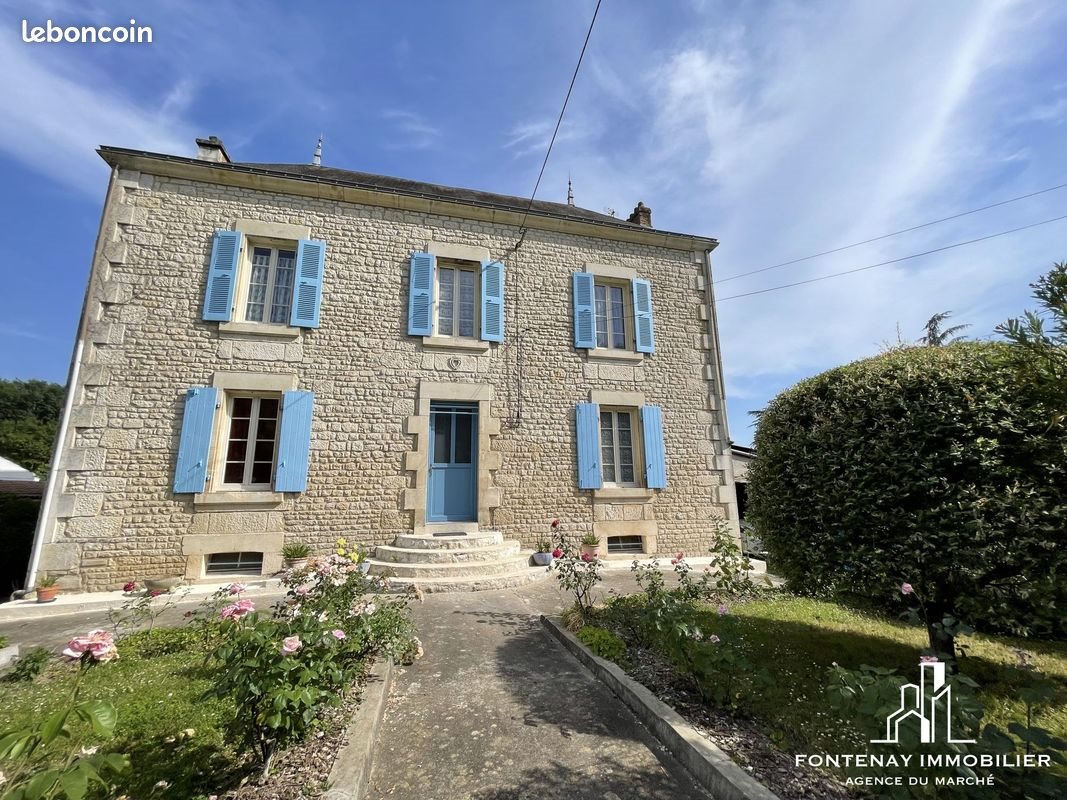 Maison à vendre, 111m², Fontenay-le-Comte